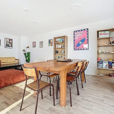 Spacious With Rooftop * Montreuil (Seine-Saint-Denis)