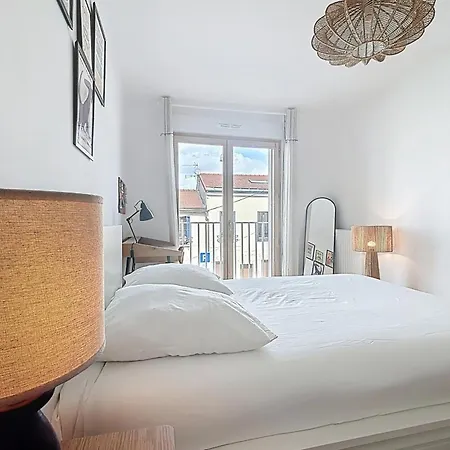 Spacious With Rooftop * Montreuil (Seine-Saint-Denis)